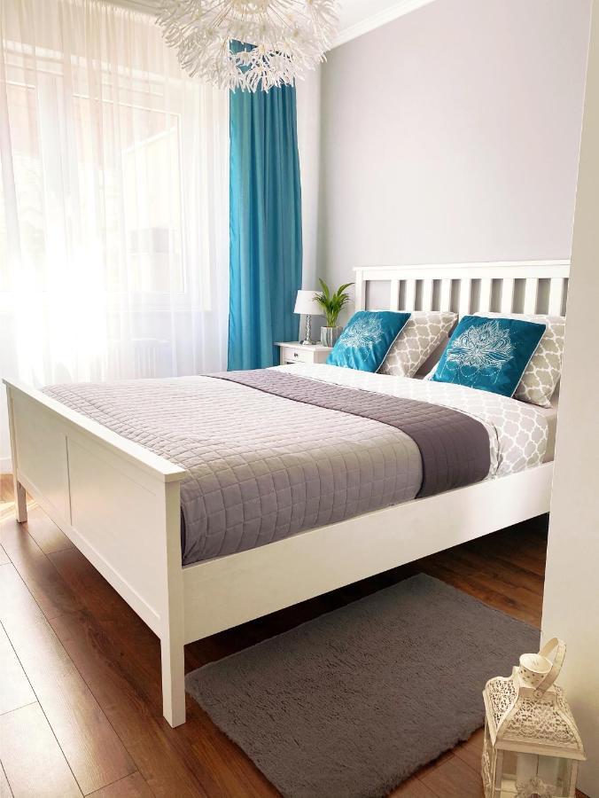 Apartament Na Teczowej Wrocław Eksteriør billede