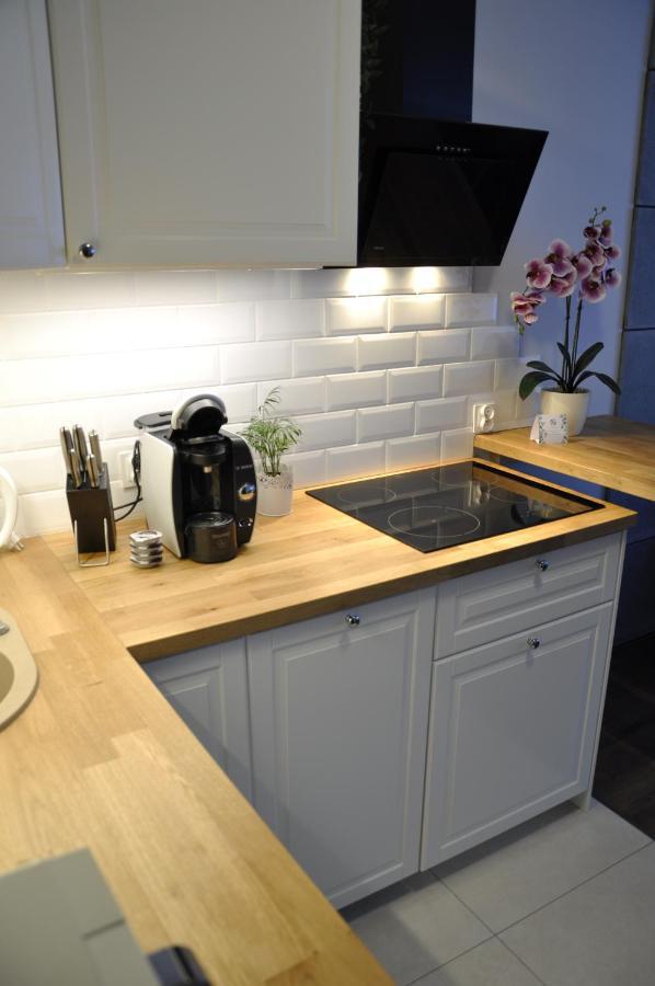 Apartament Na Teczowej Wrocław Eksteriør billede