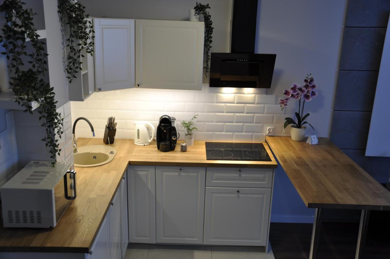 Apartament Na Teczowej Wrocław Eksteriør billede